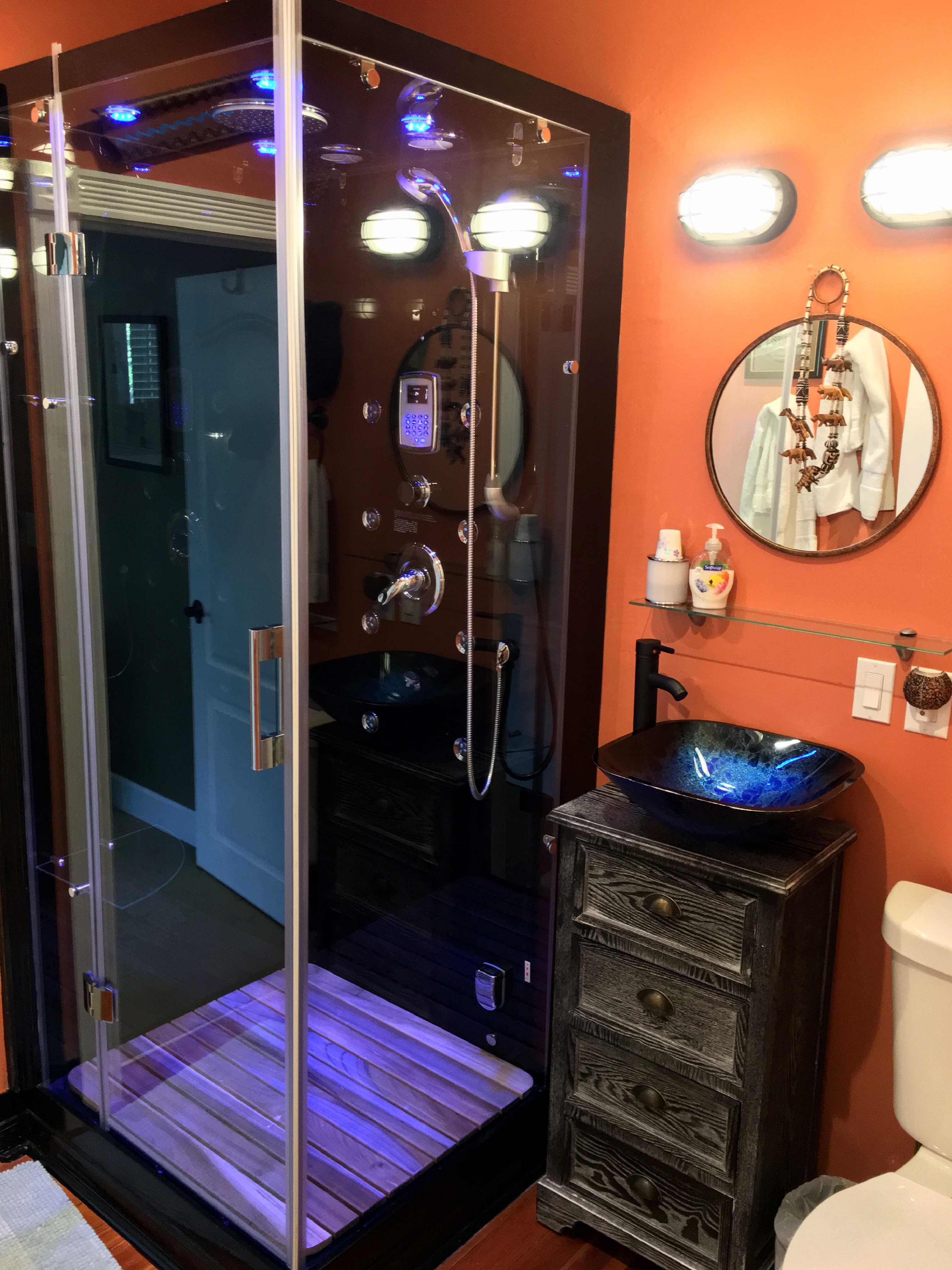 Photo of David Livingstone Suites' Shower and Vanity